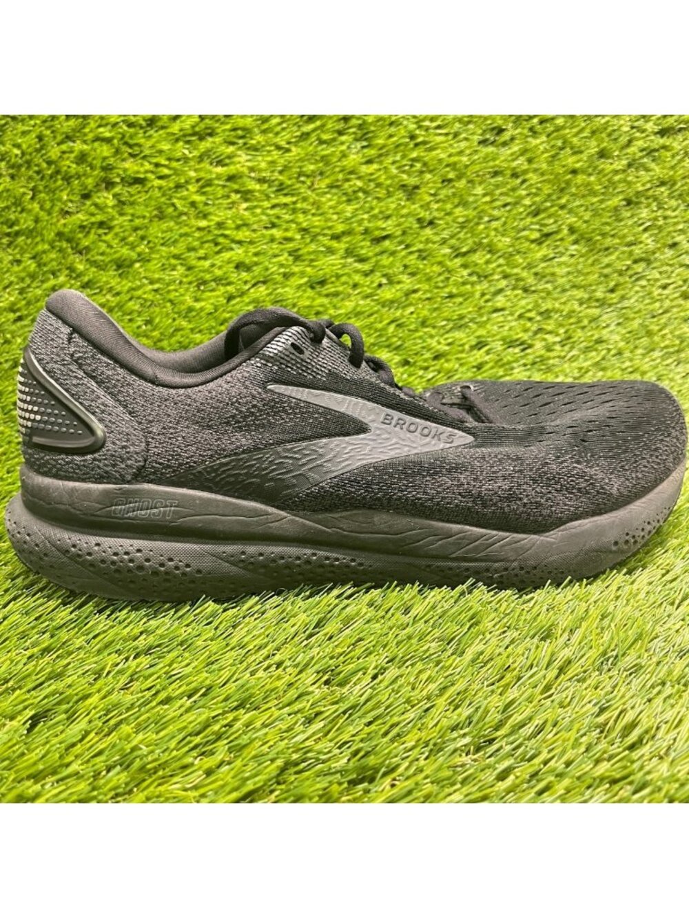 Brooks Ghost 16 Mens Size 10.5 Black Athletic Running Walking Shoes Sneakers